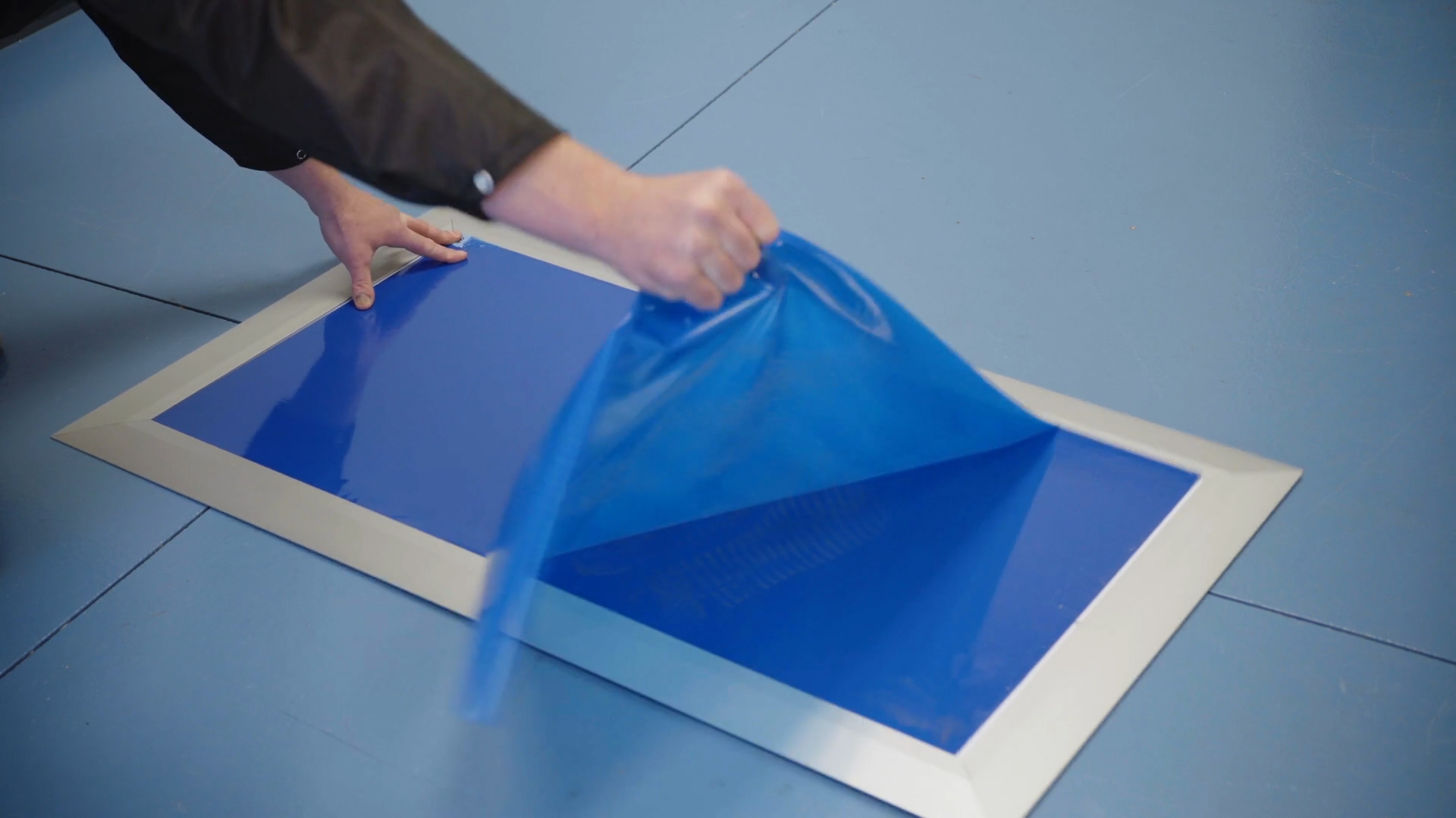 CTM Series - Cleanroom Sticky Mat Aluminum Frame - Image 4