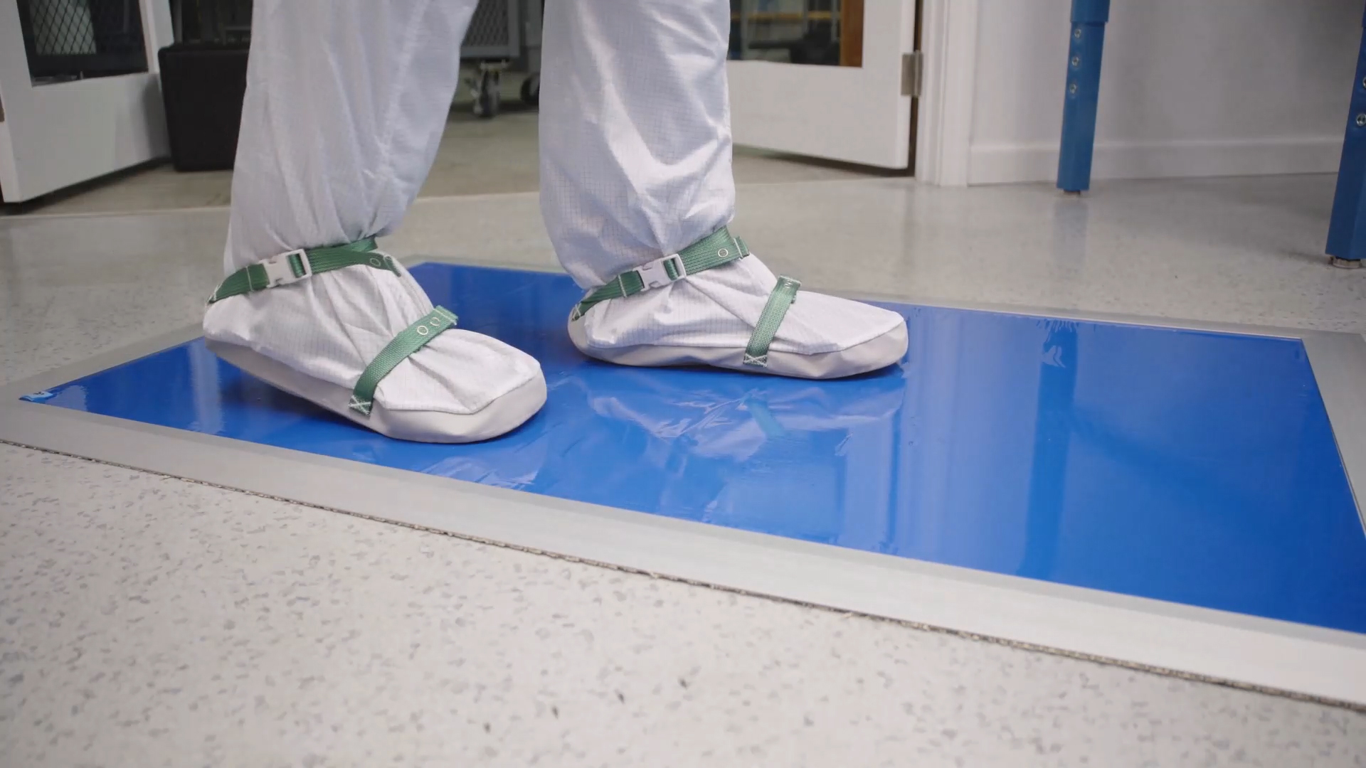 CTM Series - Cleanroom Sticky Mat Aluminum Frame - Image 2